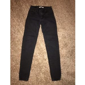 High waisted levi’s